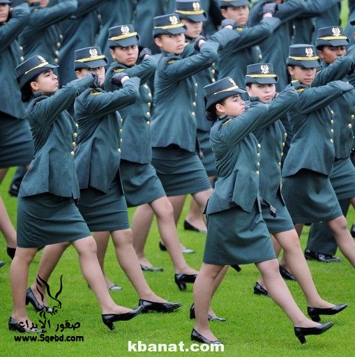 صور بنات بالزي العسكري - بنات مقاتلات - اجمل الفتيات في الزي العسكري 2013_1373812219_336.