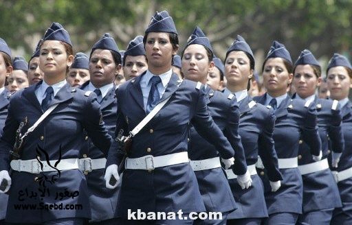 صور بنات بالزي العسكري - بنات مقاتلات - اجمل الفتيات في الزي العسكري 2013_1373812219_845.